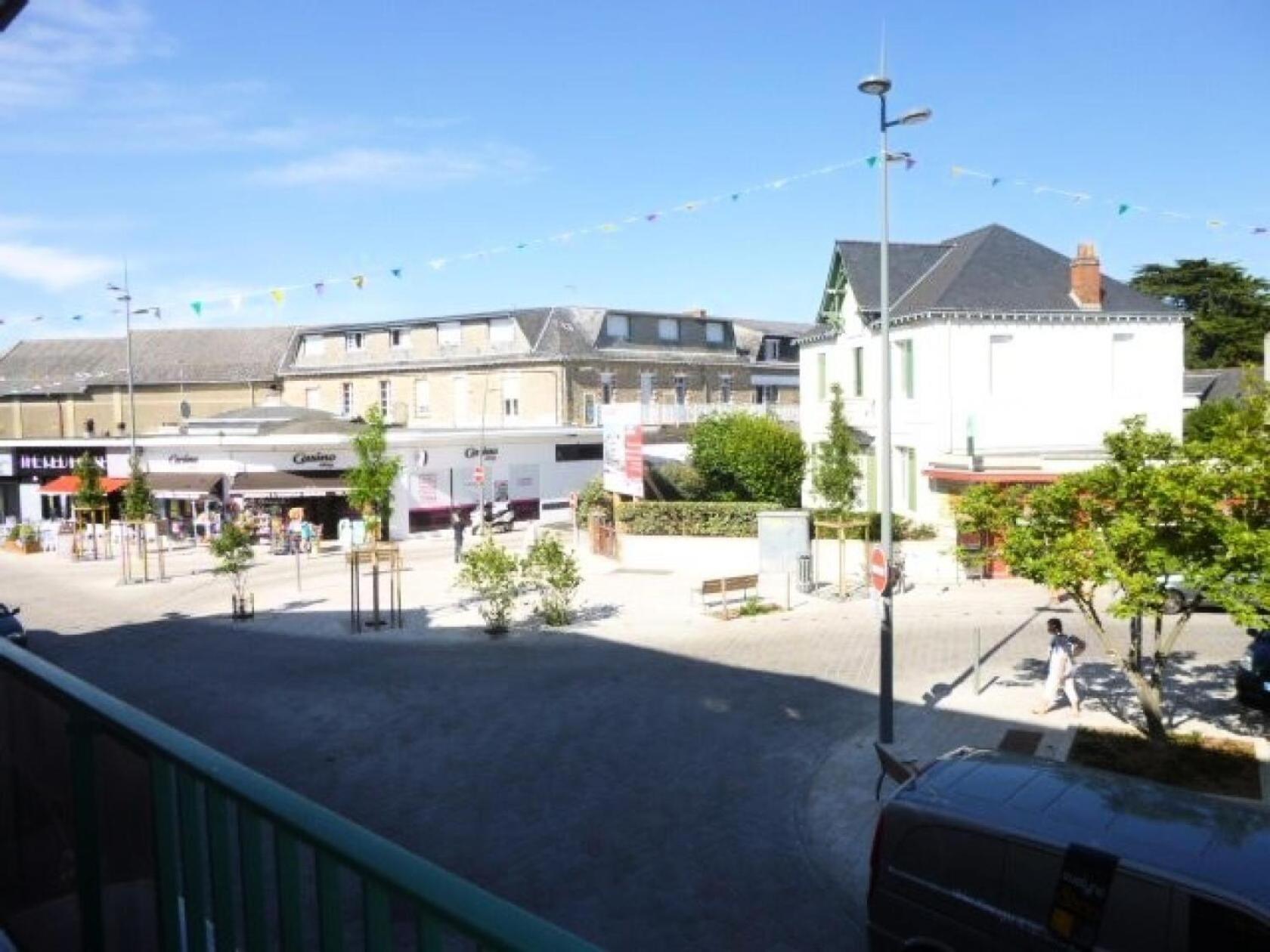 Le Welcome - Location De - - T2 Quartier Gare Mae-7431 *